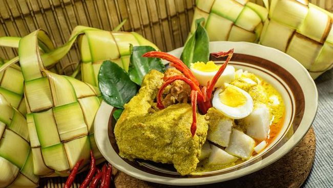 Menjaga Pola Makan Selama Lebaran